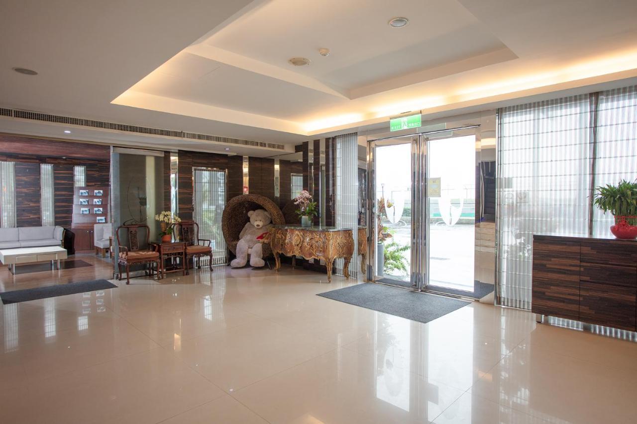 觀海樓海景大飯店 Hotel Cloud Riverside Tamsui Extérieur photo