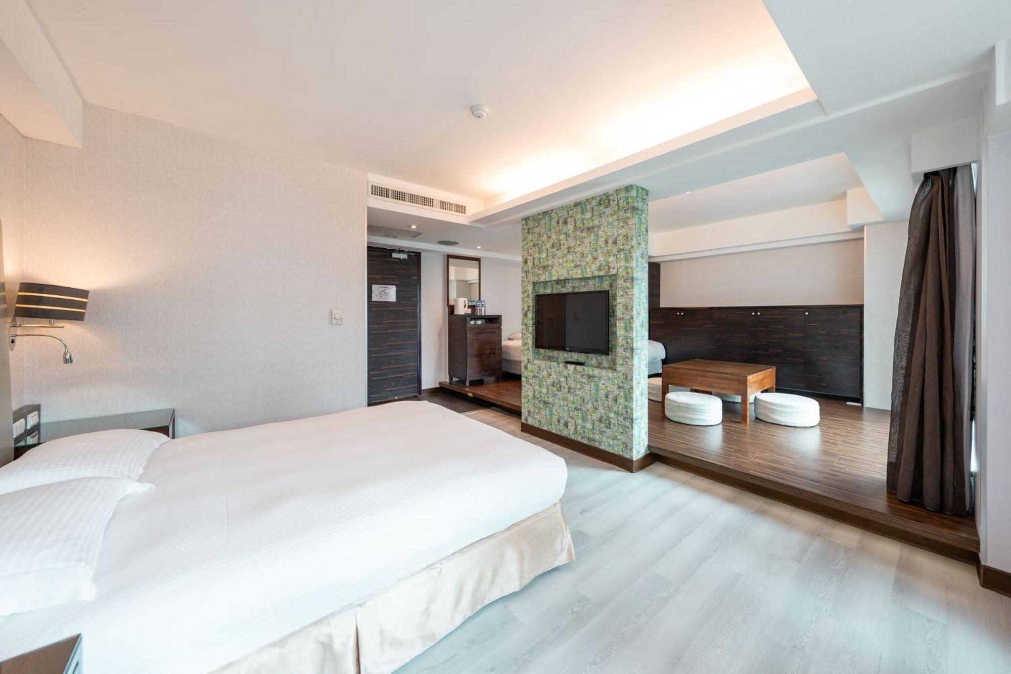 觀海樓海景大飯店 Hotel Cloud Riverside Tamsui Extérieur photo
